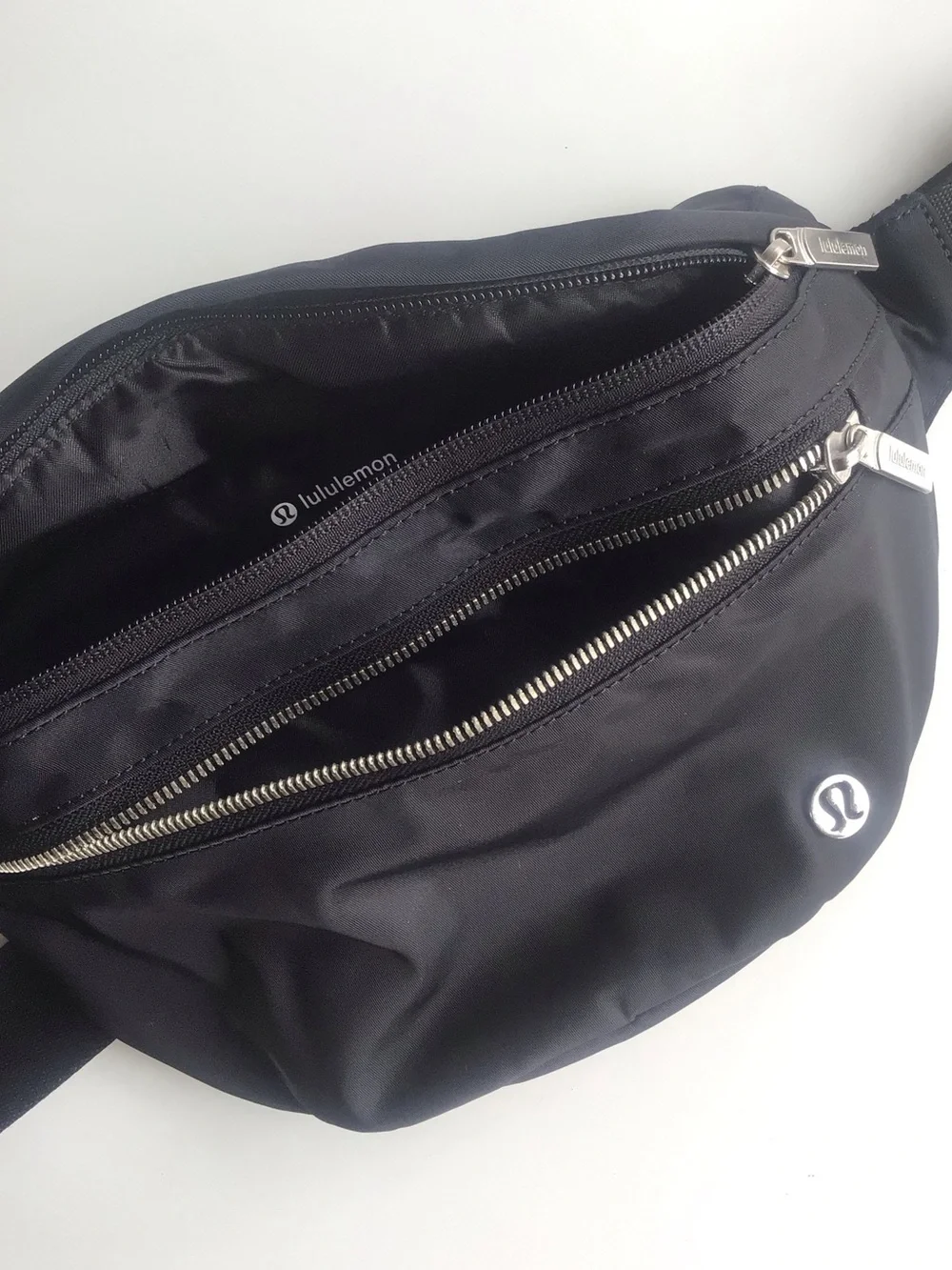 Lululemon city adventurer black belt bag Fanny pack
